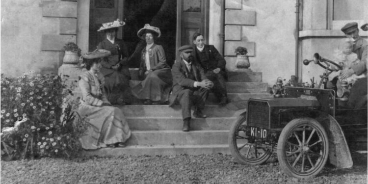 Flahavan's house in Kilmacthomas 1905